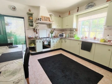 Moradia T3 para Venda em São Brás de Alportel