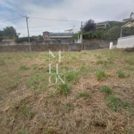 Terreno para Venda em Fiães