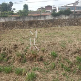 Terreno para Venda em Fiães