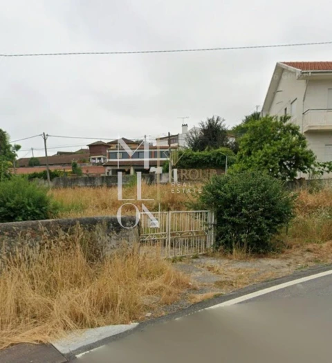 Terreno para Venda em Fiães