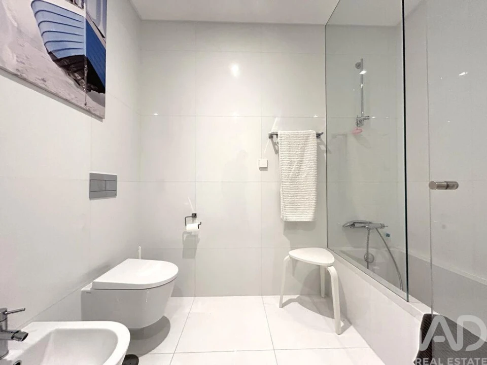 Apartamento T1 para Venda em Quarteira Foto 14