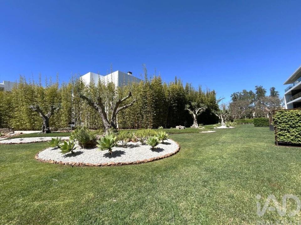 Apartamento T1 para Venda em Quarteira Foto 4
