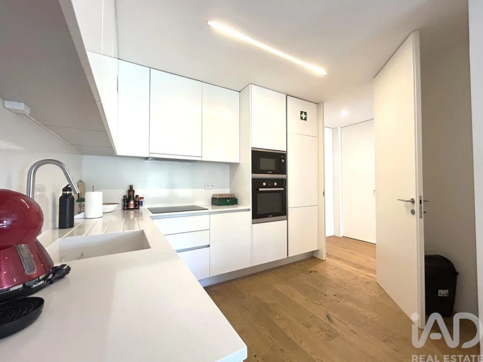 Apartamento T1 para Venda em Quarteira Foto 8