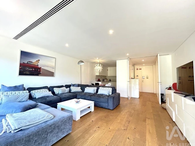 Apartamento T1 para Venda em Quarteira Foto 5