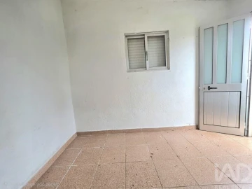 Moradia T2 para Venda em Anta e Guetim