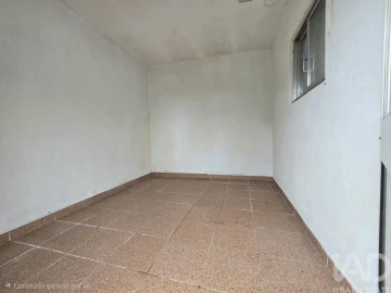 Moradia T2 para Venda em Anta e Guetim