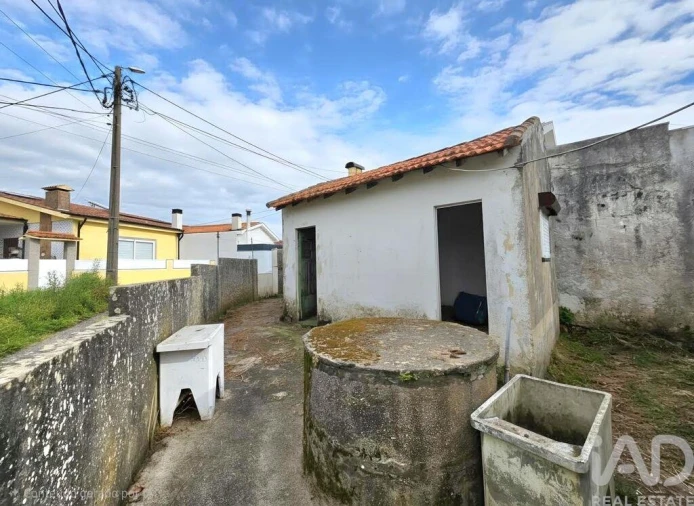 Moradia T2 para Venda em Anta e Guetim Foto 2