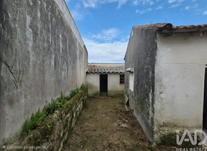 Moradia T2 para Venda em Anta e Guetim Foto 6