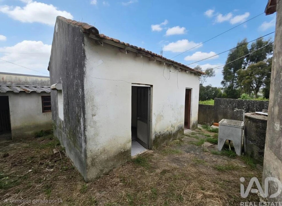 Moradia T2 para Venda em Anta e Guetim Foto 7