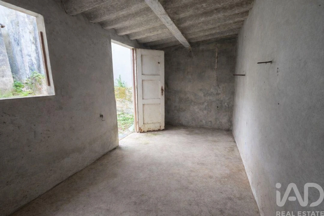 Moradia T2 para Venda em Anta e Guetim Foto 8