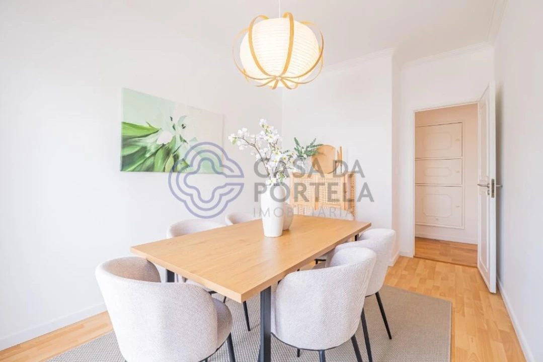 Apartamento T3 para Venda em Alfragide Foto 7