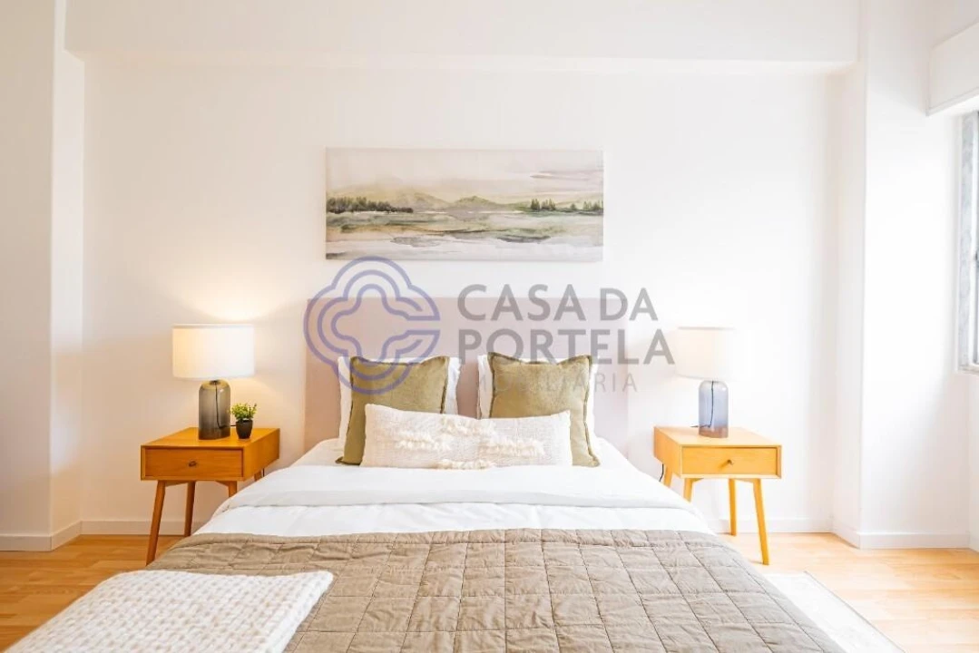 Apartamento T3 para Venda em Alfragide Foto 11