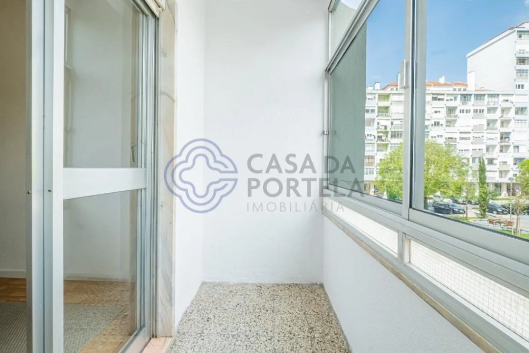 Apartamento T3 para Venda em Alfragide Foto 44