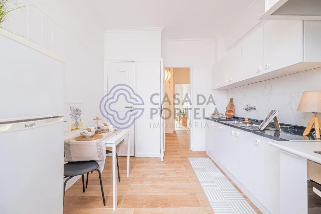 Apartamento T3 para Venda em Alfragide Foto 27