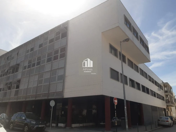Apartamento T2 para Venda em Costa da Caparica Foto 42