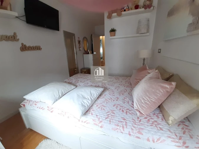 Apartamento T2 para Venda em Costa da Caparica Foto 19