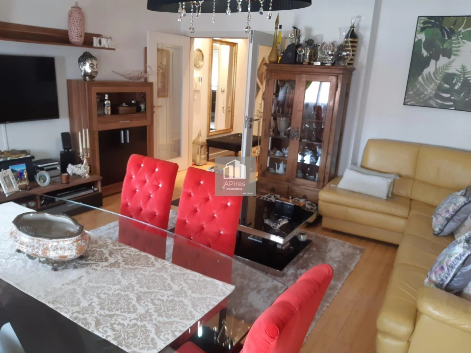 Apartamento T2 para Venda em Costa da Caparica Foto 11