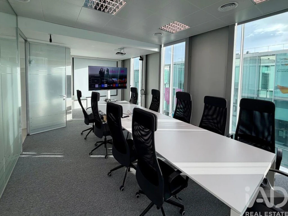 Escritório para Arrendamento em Olivais Foto 6