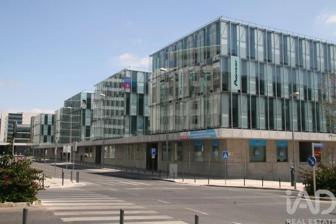 Escritório para Arrendamento em Olivais Foto 1