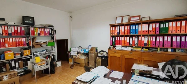 Loja para Venda em Alvares