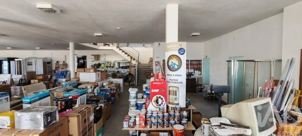 Loja para Venda em Alvares