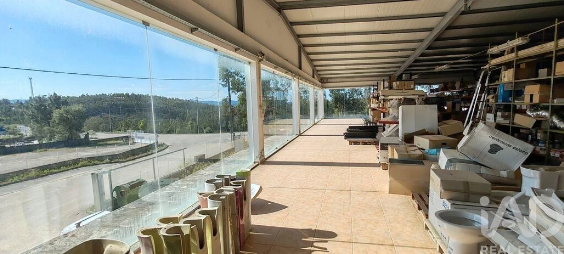 Loja para Venda em Alvares Foto 18