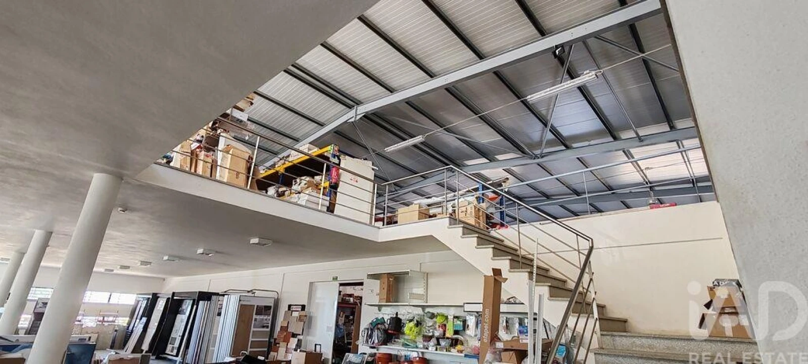 Loja para Venda em Alvares Foto 15