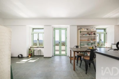 Moradia para Venda em Cumeada e Marmeleiro