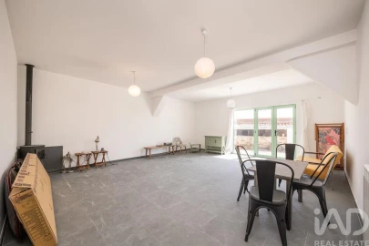 Moradia para Venda em Cumeada e Marmeleiro