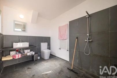 Moradia para Venda em Cumeada e Marmeleiro