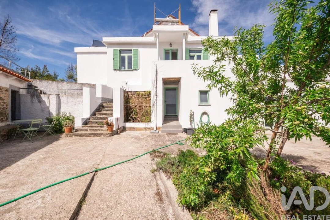 Moradia para Venda em Cumeada e Marmeleiro Foto 1