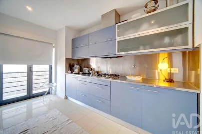 Apartamento T3 para Venda em Alcantara