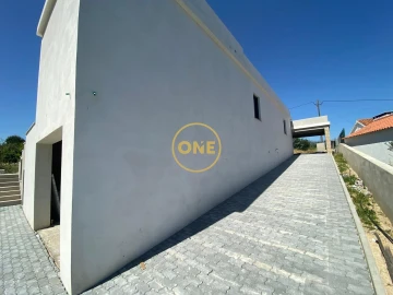 Moradia T3 para Venda em São Jose da Lamarosa