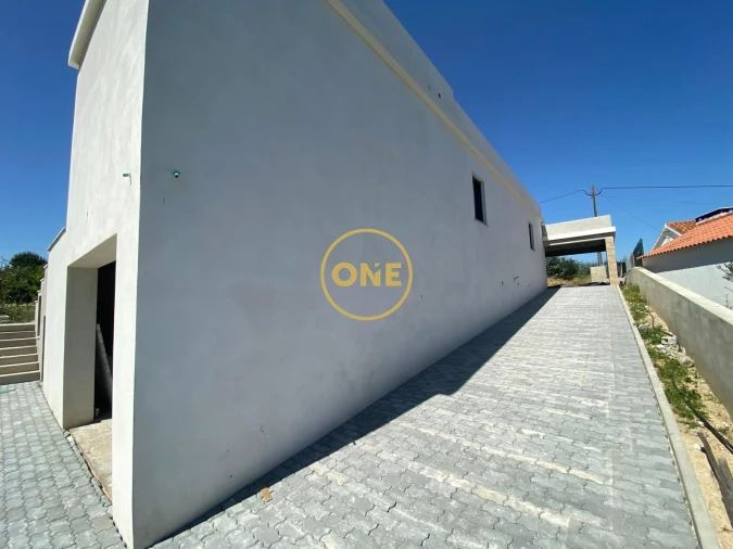 Moradia T3 para Venda em São Jose da Lamarosa Foto 4