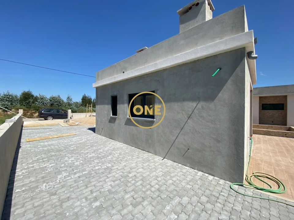 Moradia T3 para Venda em São Jose da Lamarosa Foto 11