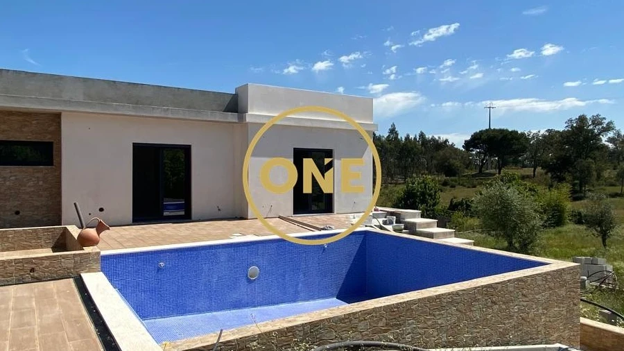 Moradia T3 para Venda em São Jose da Lamarosa