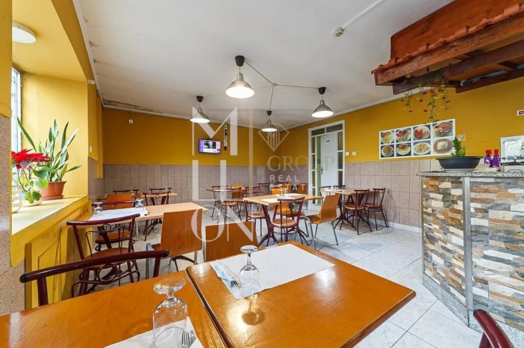 Negócio para Venda em Arcozelo Foto 3