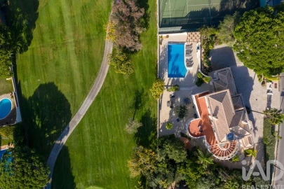 Moradia T4 para Venda em Almancil