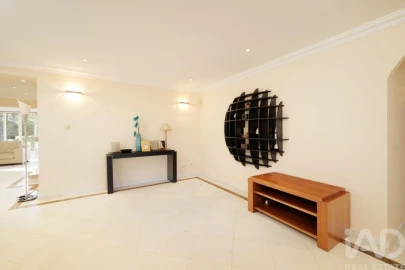 Moradia T4 para Venda em Almancil