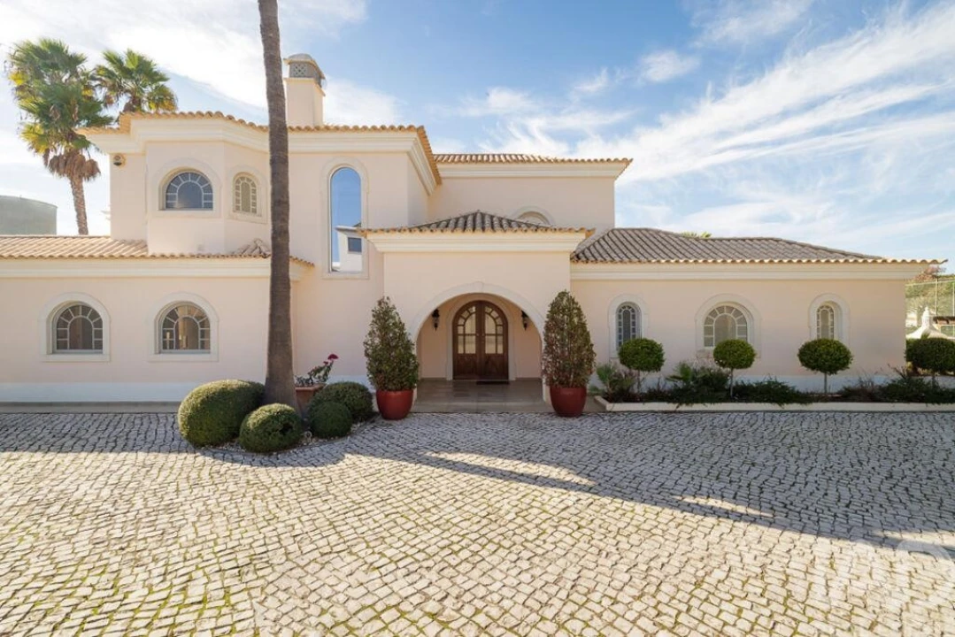 Moradia T4 para Venda em Almancil Foto 1