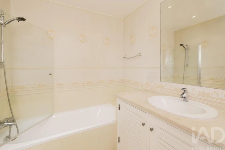 Moradia T4 para Venda em Almancil Foto 19