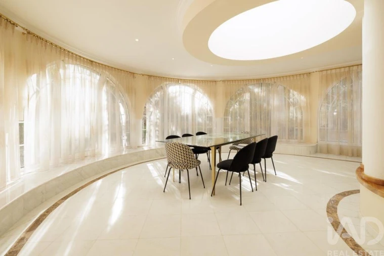 Moradia T4 para Venda em Almancil Foto 11