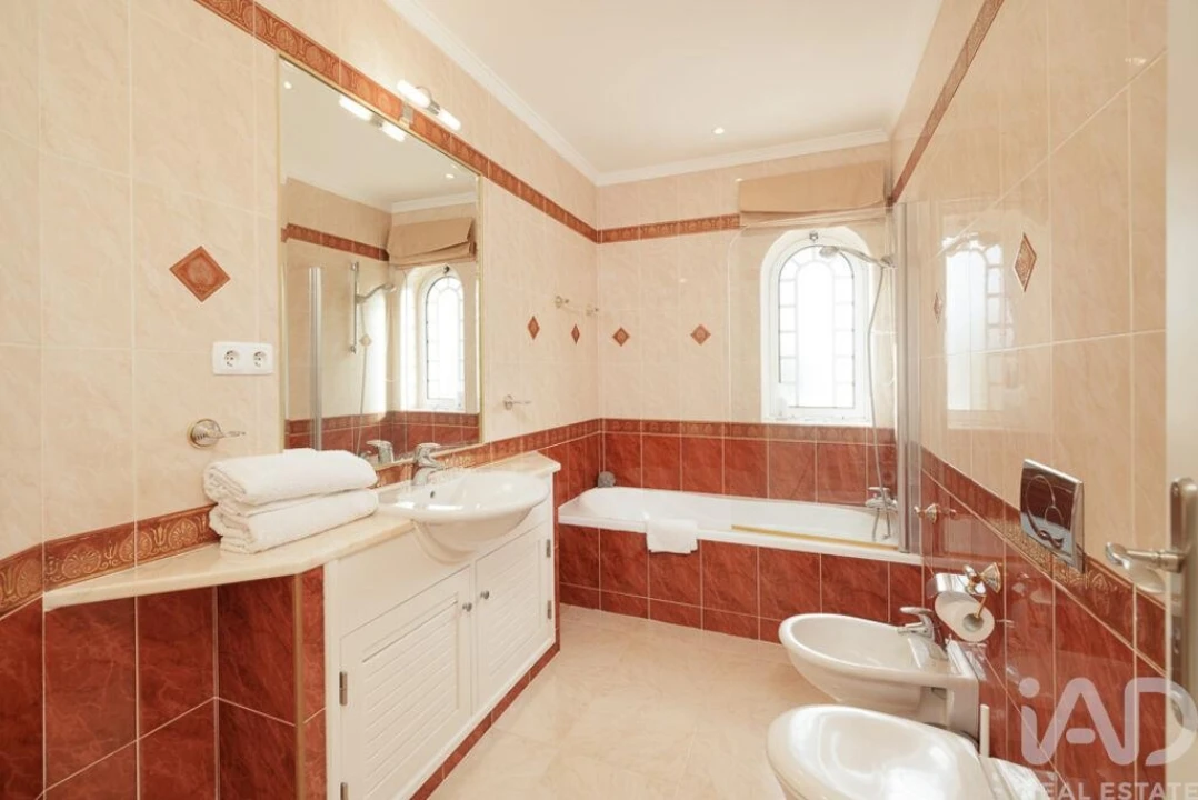 Moradia T4 para Venda em Almancil Foto 23