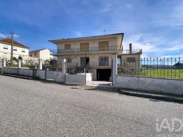 Moradia para Venda em Arrimal e Mendiga