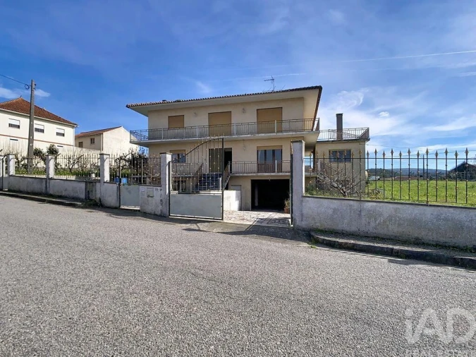 Moradia para Venda em Arrimal e Mendiga