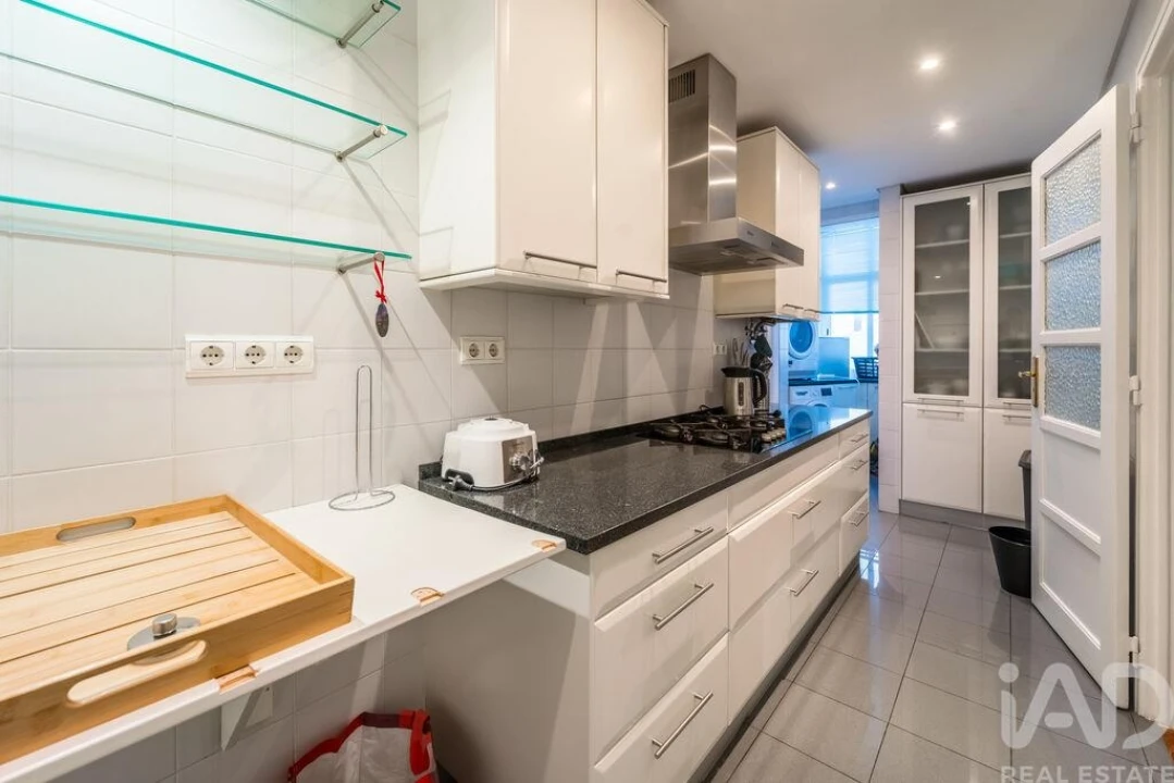 Apartamento T2 para Venda em Arroios Foto 10