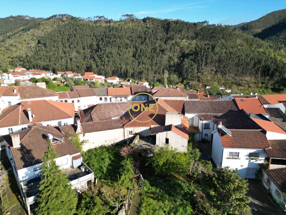 Moradia T5 para Venda em Espinhal Foto 9