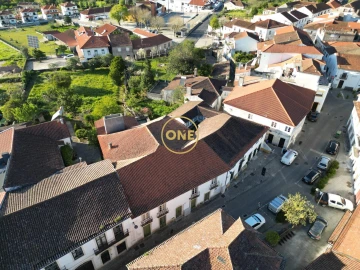 Moradia T5 para Venda em Espinhal