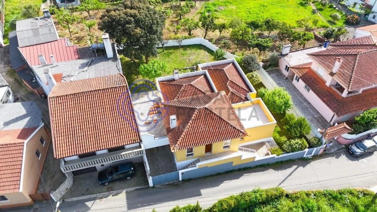 Moradia T3 para Venda em Avanca Foto 2