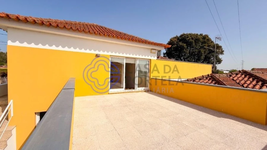 Moradia T3 para Venda em Avanca Foto 13